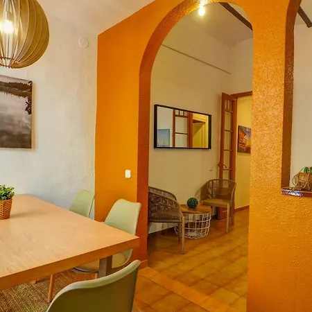 Charming Patio Amazing Location By Hello Homes Apartment Sitges